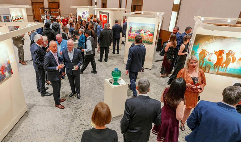 aaha event guest in the art gallery